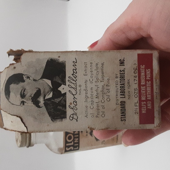 Vintage Sloans Liniment Medicine Bottle & Box - Picture 8 of 10